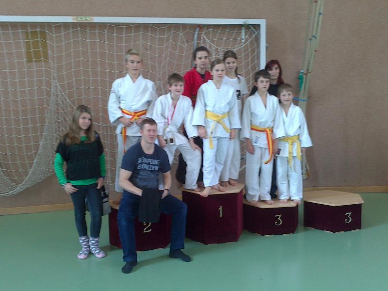 http://www.judo-oberpullendorf.at/album/album34/DSC_0035.jpg